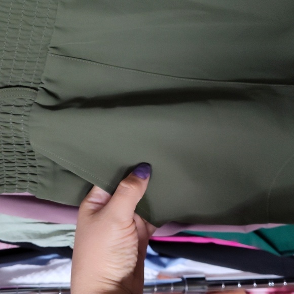 NWT High Rise Paperbag Short in Olive  XL - Picture 3 of 5